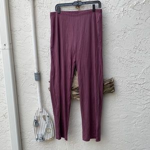 Eileen fisher large pull on pant. Dusty rose rib knit